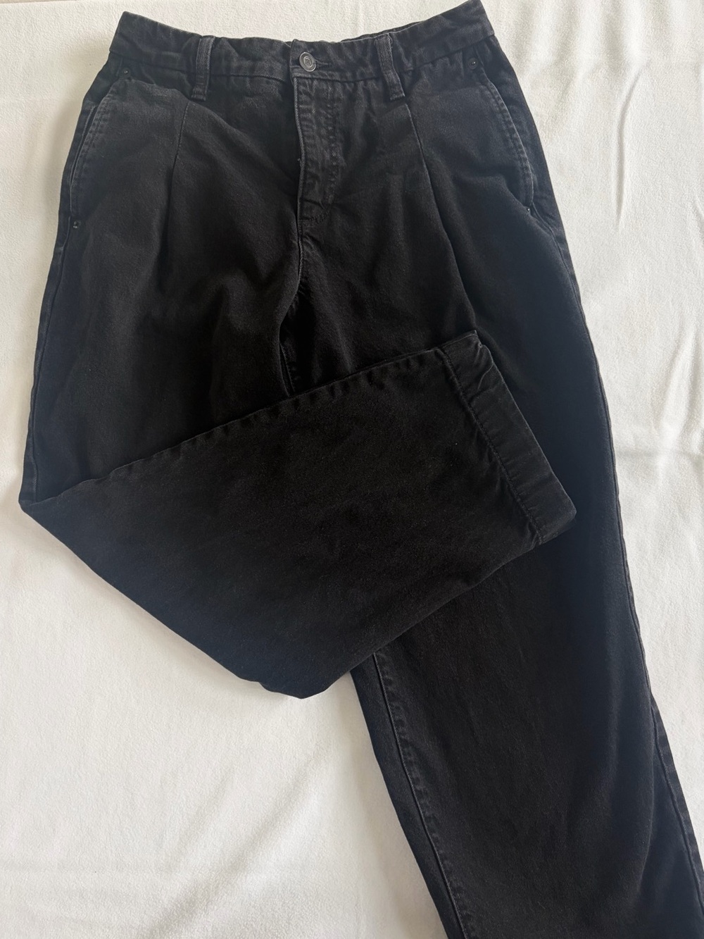 Banana Republic Women’s Black Relaxed Fit Jeans